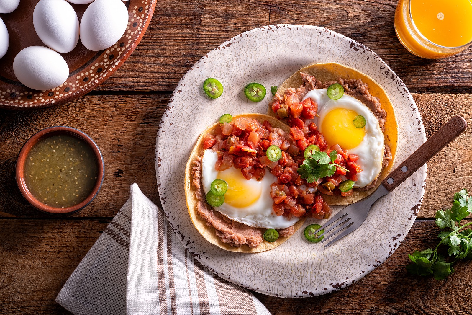 hot-sauce-on-huevos-rancheros